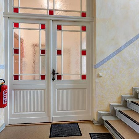 Villa Ahlbeck - Ferienwohnung Kuehlungsborn Heringsdorf (Usedom) Exterior foto